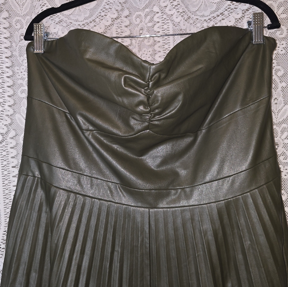 Scoop, Green, Strapless, Pleated Midi Dress, Leather Look Womens XL - Picture 2 of 11